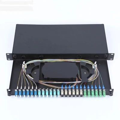 24 LC gauches glissant le type boîte optique d'arrêt de fibre de tableau de connexions