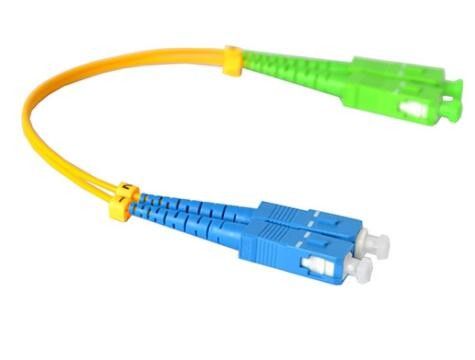 SC/UPC au câble optique duplex de fibre du SM DX de SC/UPC pour FTTH