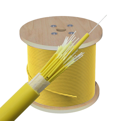 câble optique 900um de fibre d'évasion de 2.0mm/3.0mm avec la gaine ignifuge
